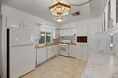 260 Circulo Tierra Rohnert Park CA 94928