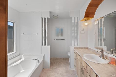 260 Circulo Tierra Rohnert Park CA 94928