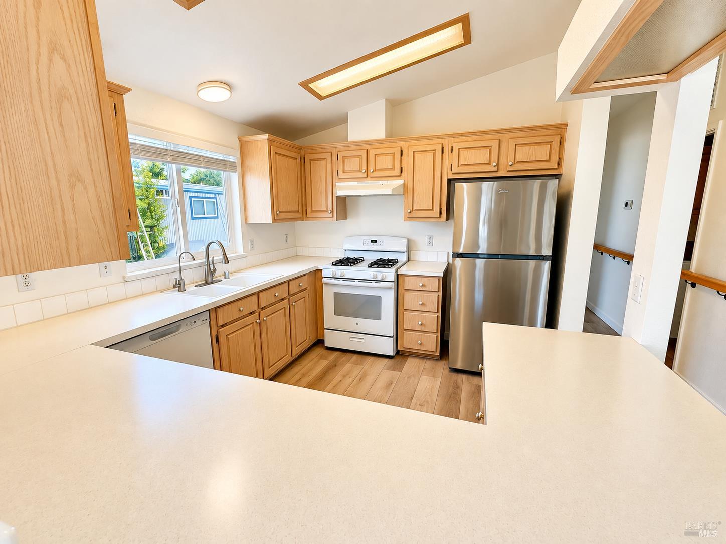 324 Aileen Avenue Santa Rosa CA 95407