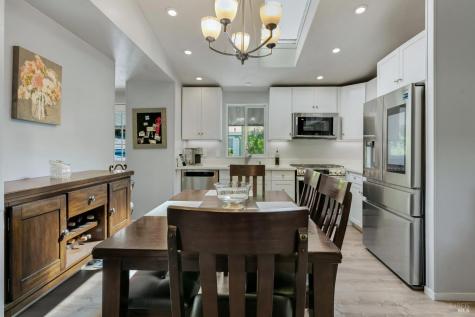 38 Vista Circle Sonoma CA 95476