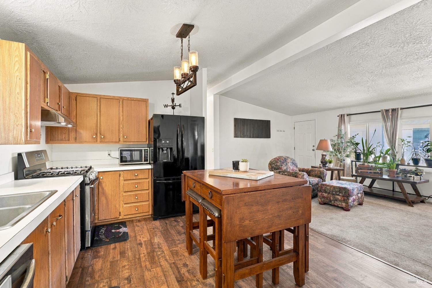 1138 Broadleaf Lane Windsor CA 95492