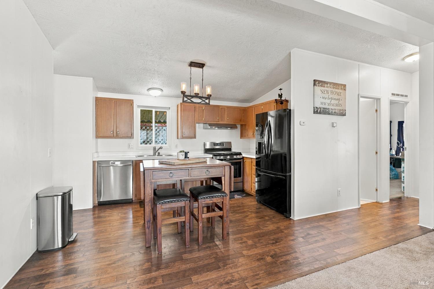 1138 Broadleaf Lane Windsor CA 95492