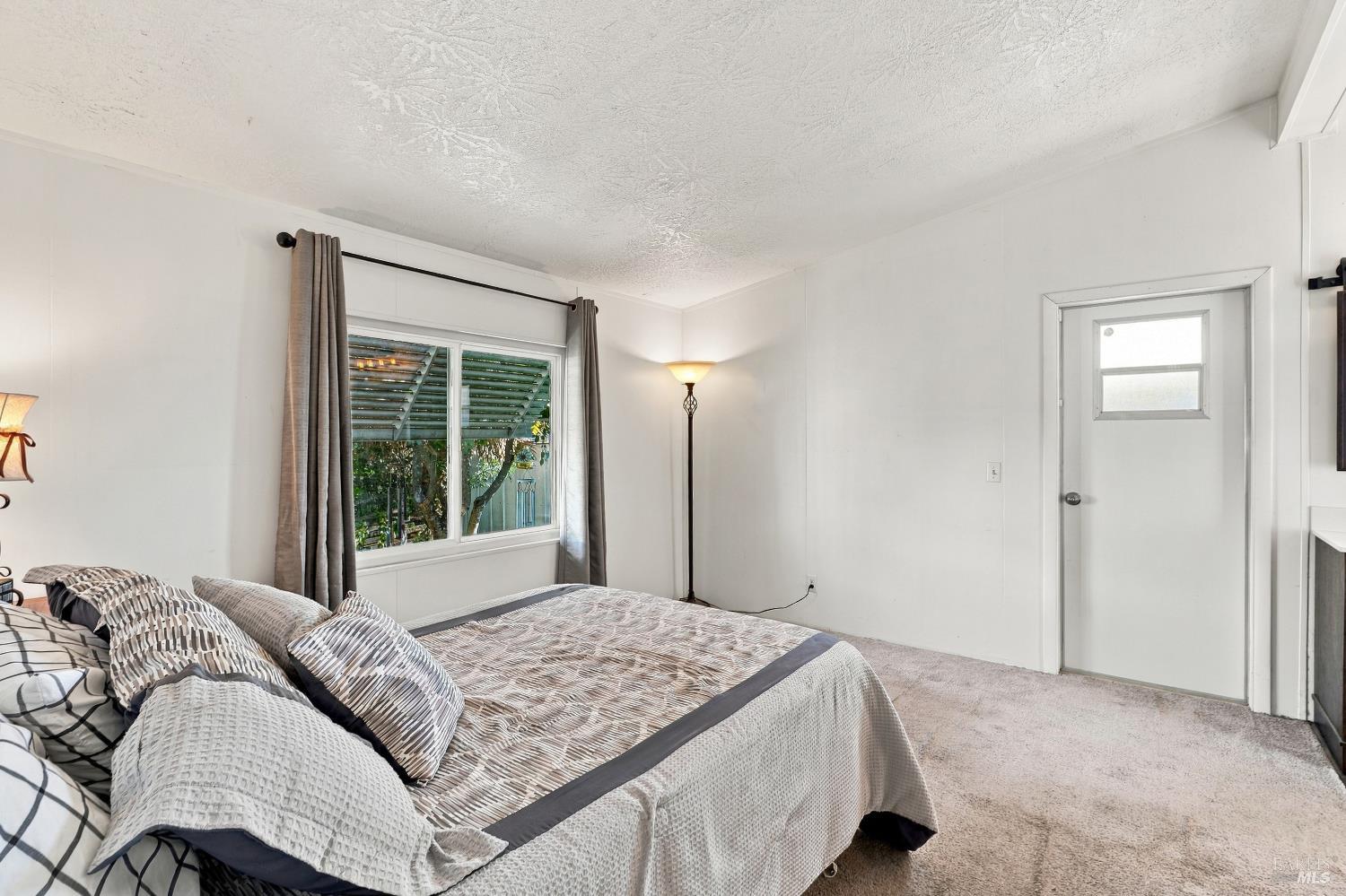 1138 Broadleaf Lane Windsor CA 95492