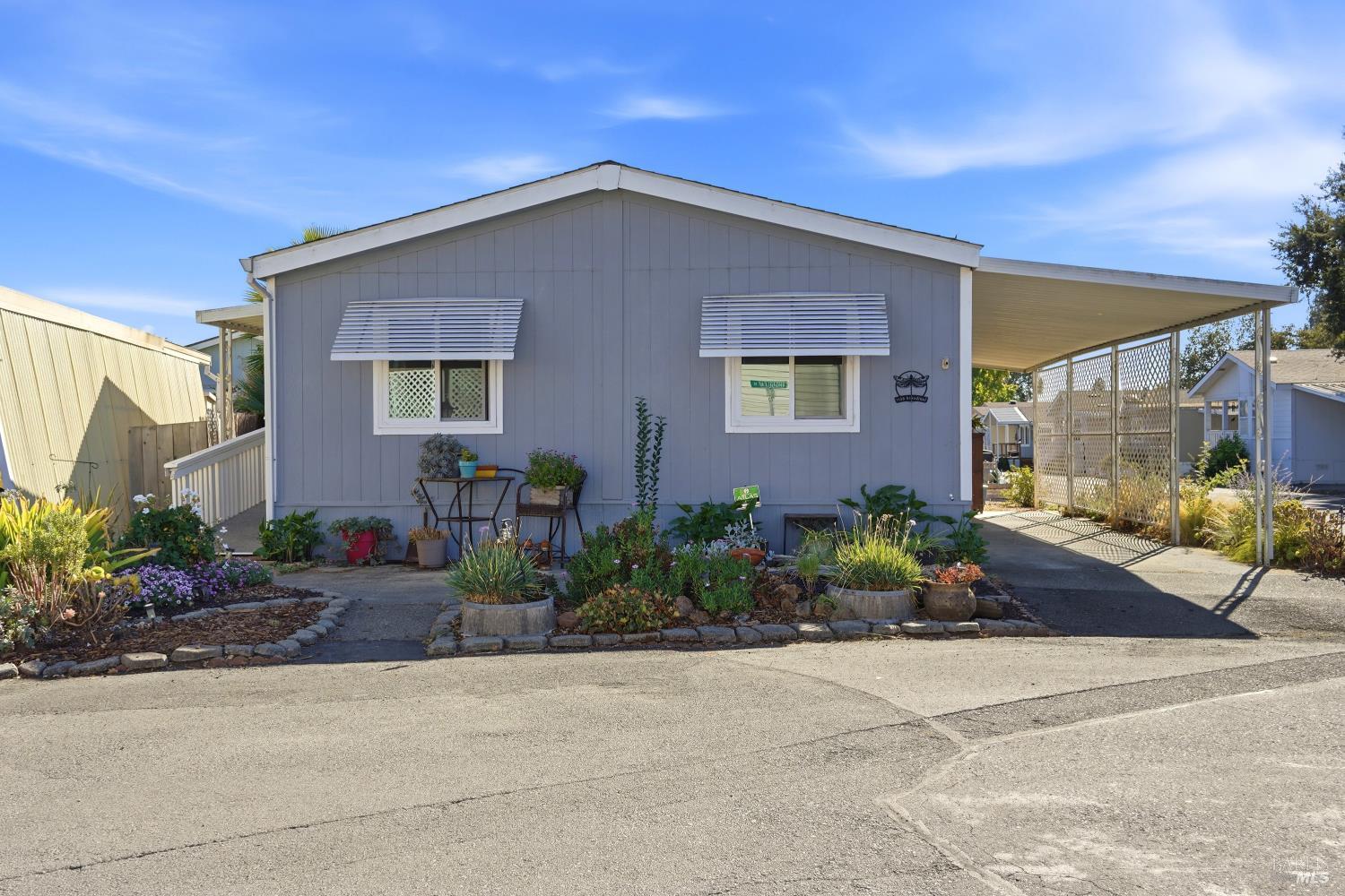 1138 Broadleaf Lane Windsor CA 95492