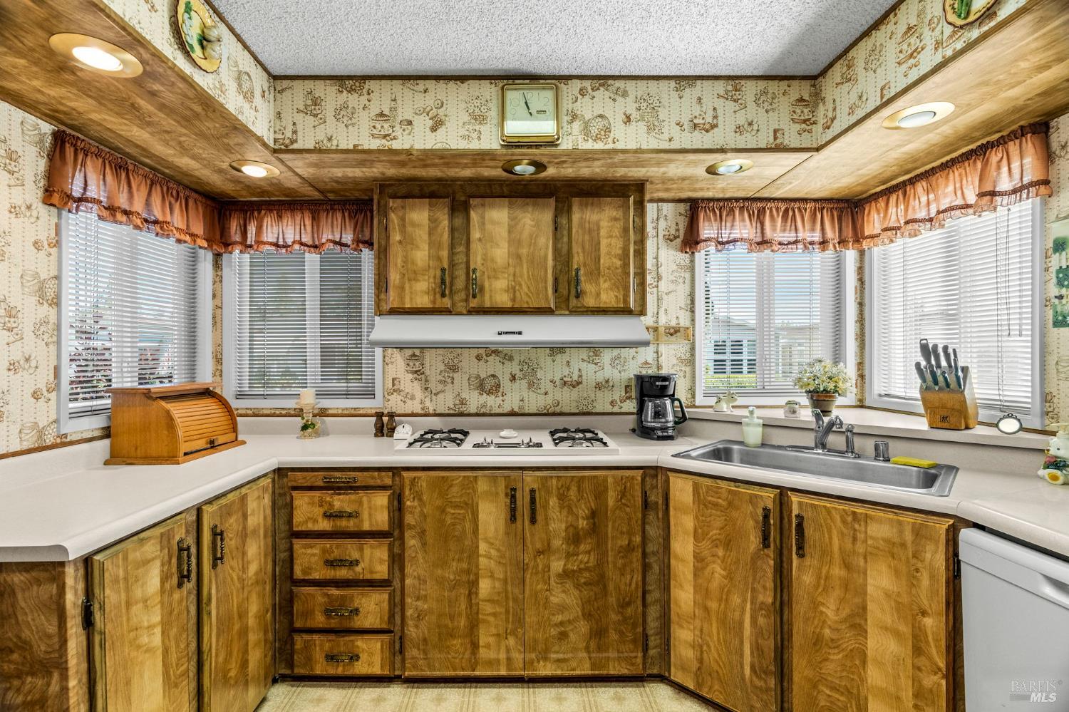 201 Shirley Court Napa CA 94558