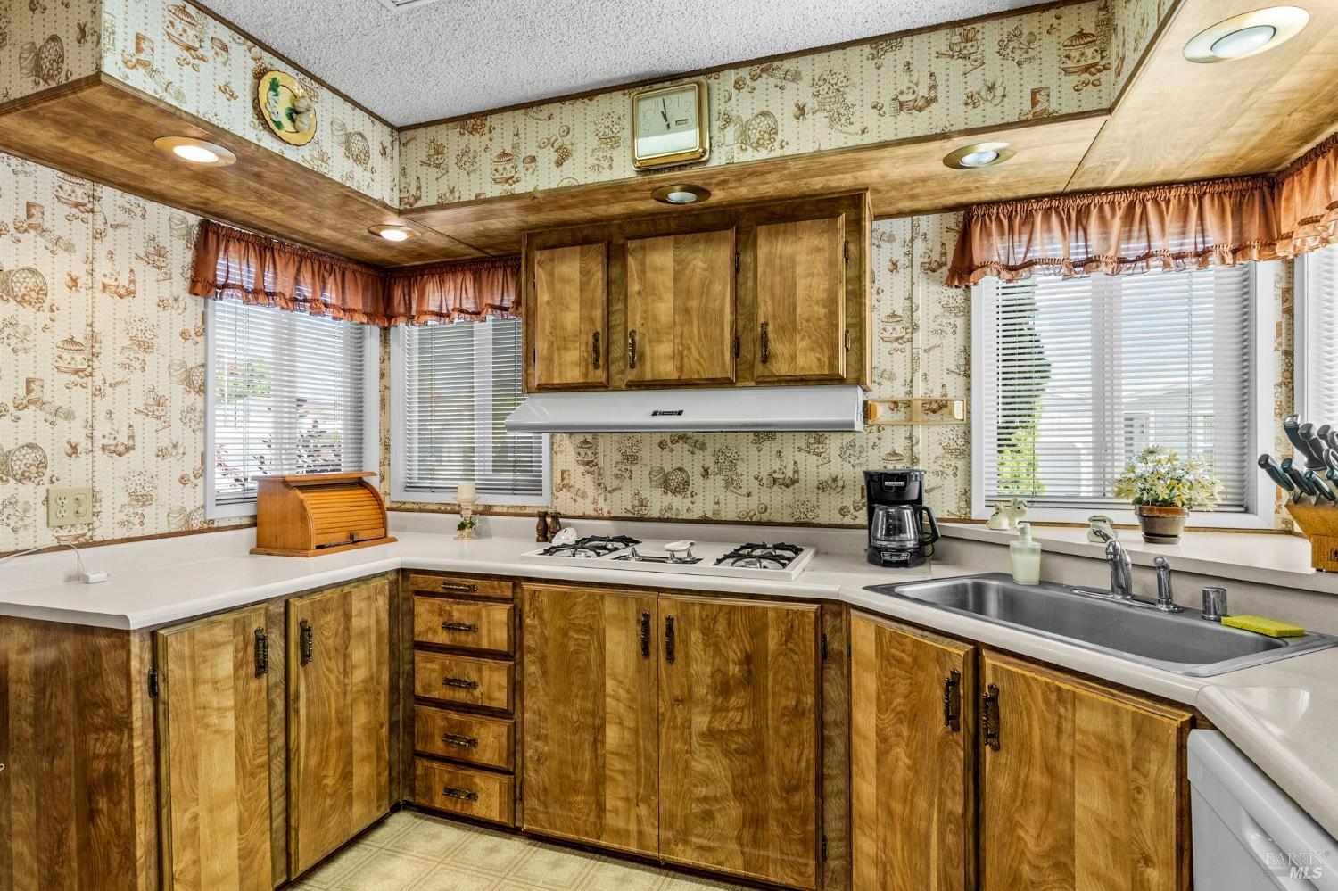 201 Shirley Court Napa CA 94558
