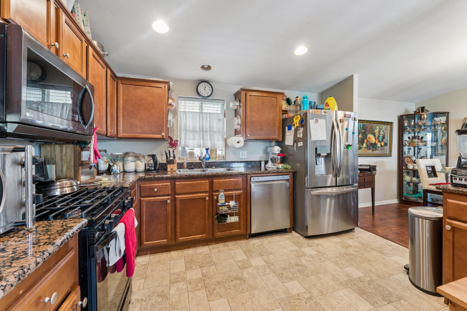 6709 Capital Circle Sacramento CA 95828