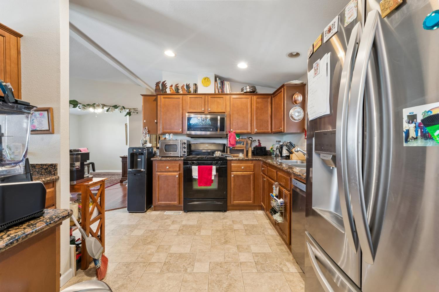 6709 Capital Circle Sacramento CA 95828