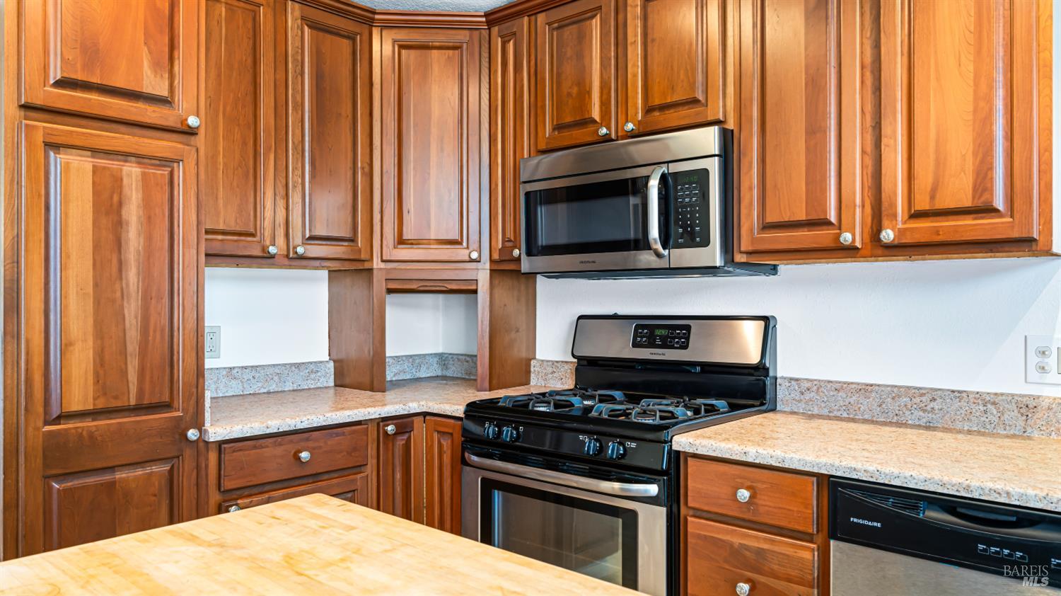 291 Paseo Bolivar Sonoma CA 95476