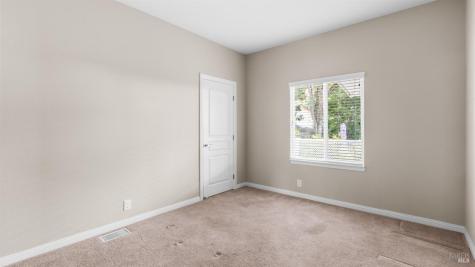 88 Oakwood Drive Petaluma CA 94954