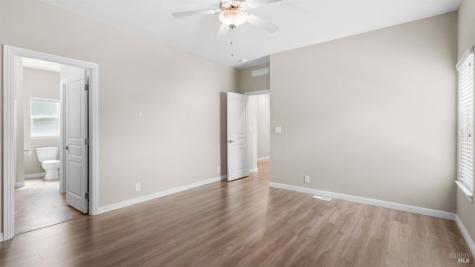88 Oakwood Drive Petaluma CA 94954