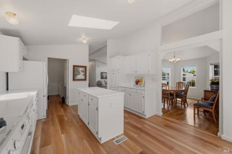 572 Birchwood Drive Petaluma CA 94954