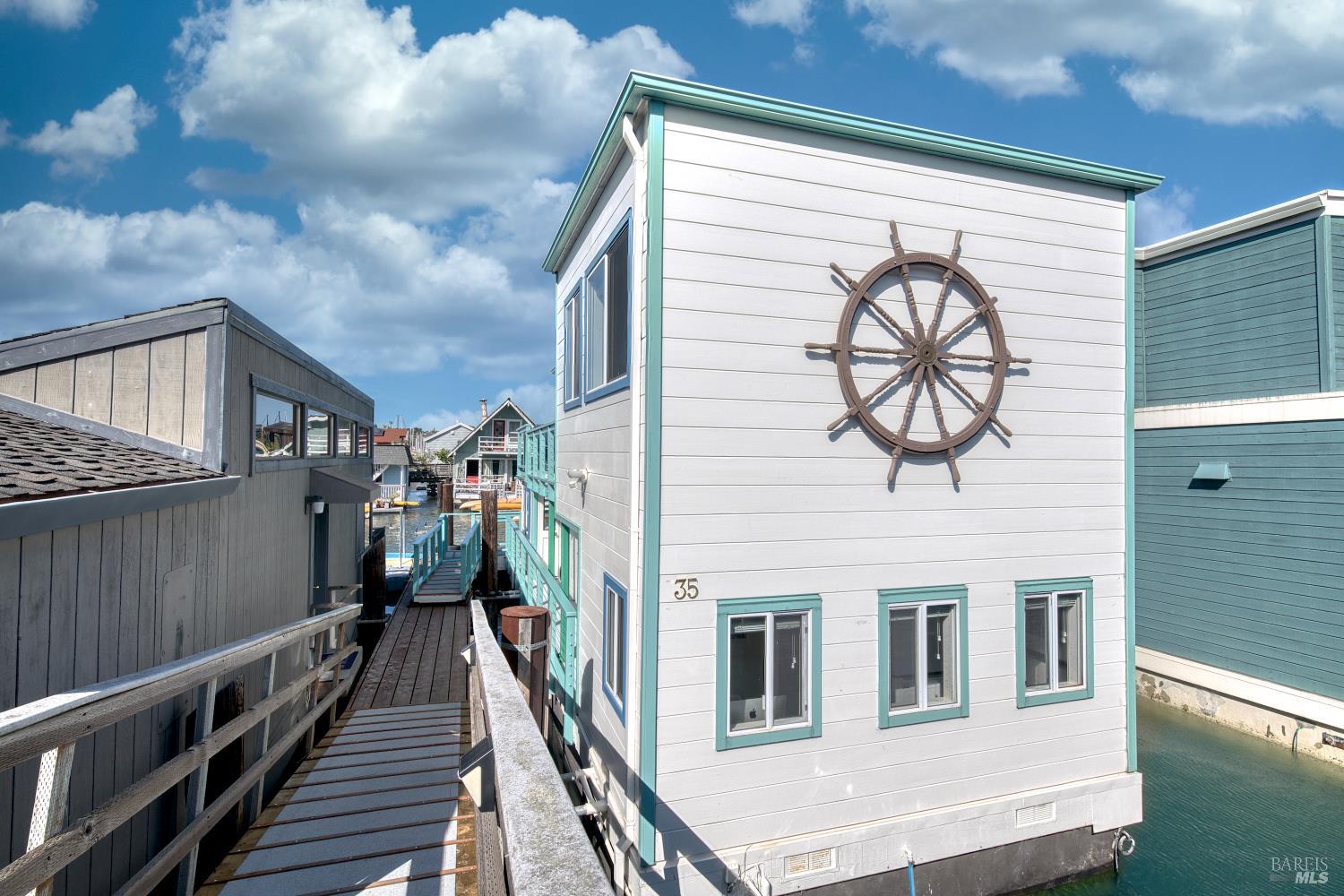 35 W Pier Sausalito CA 94965