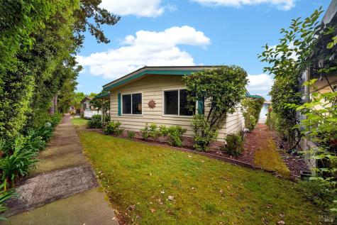 82 Circulo Rosalia Court Rohnert Park CA 94928