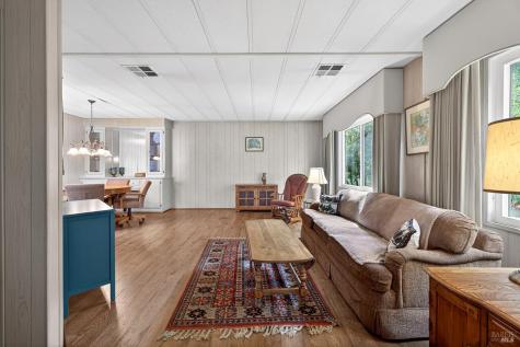 82 Circulo Rosalia Court Rohnert Park CA 94928