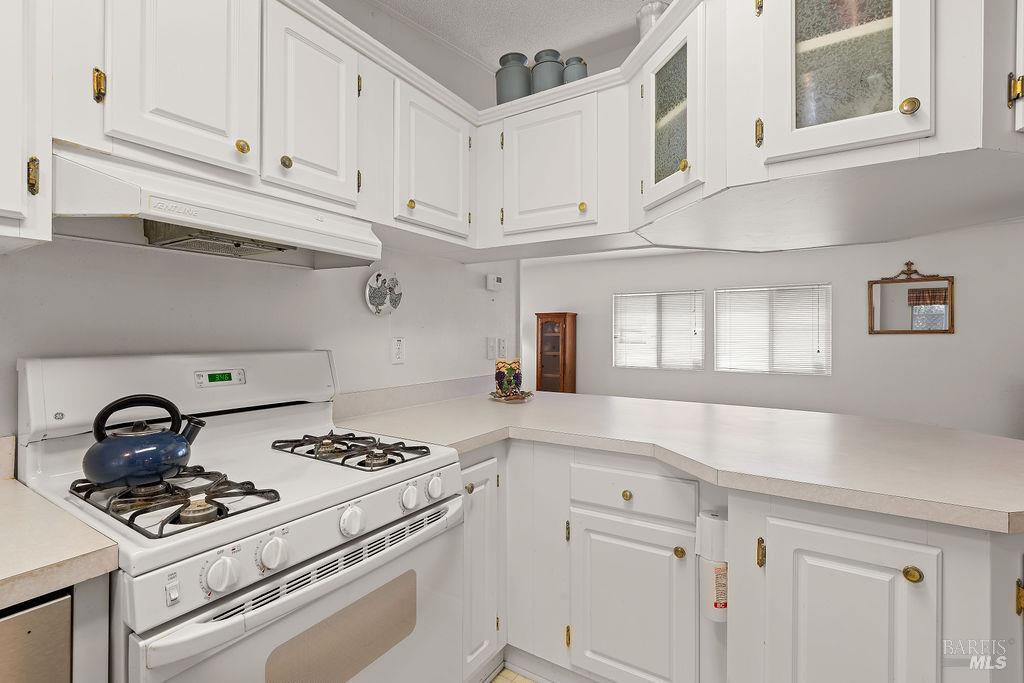 6800 N Redwood Avenue Sebastopol CA 95472