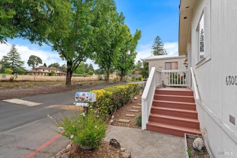 6800 N Redwood Avenue Sebastopol CA 95472