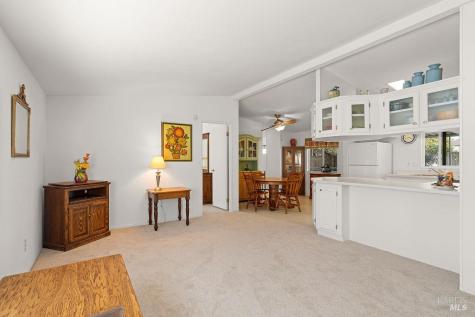 6800 N Redwood Avenue Sebastopol CA 95472