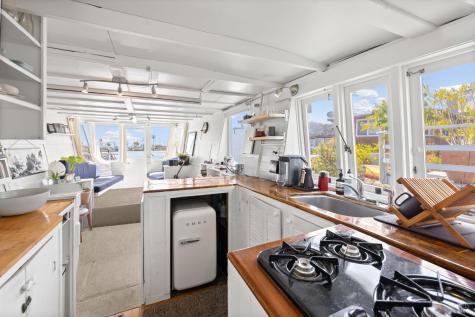 12 S 40 Dock Sausalito CA 94965