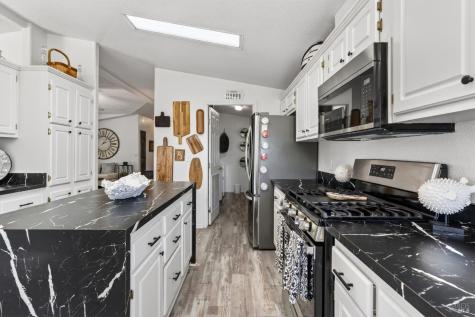 146 Stratford Way Santa Rosa CA 95401