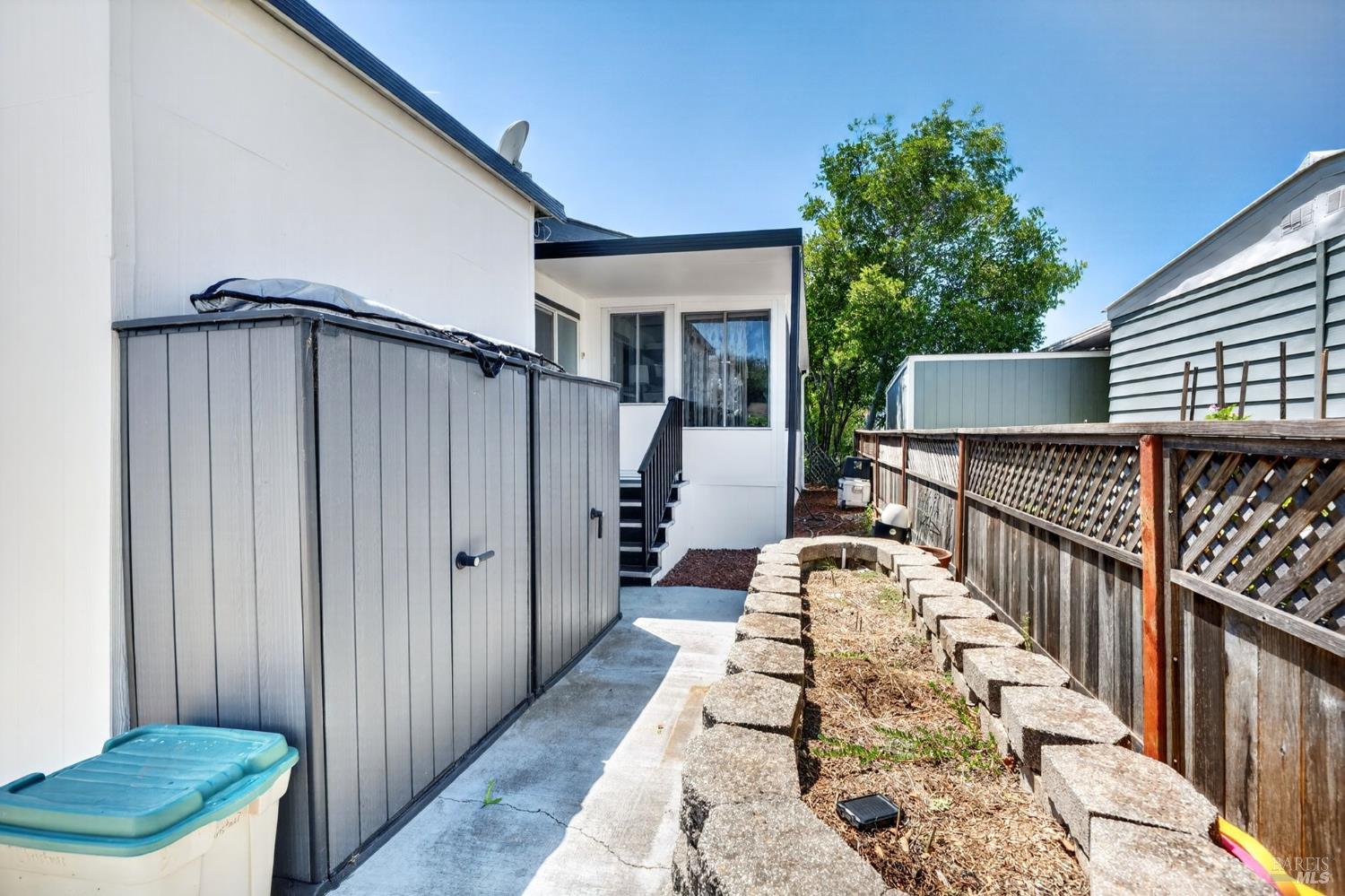 146 Stratford Way Santa Rosa CA 95401