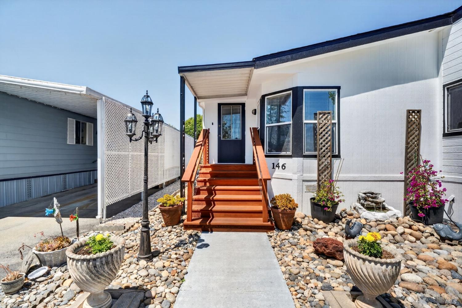 146 Stratford Way Santa Rosa CA 95401