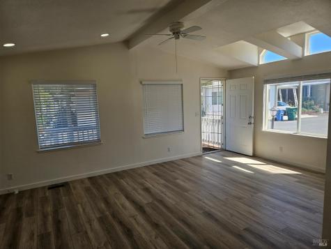 324 Aileen Avenue Santa Rosa CA 95407