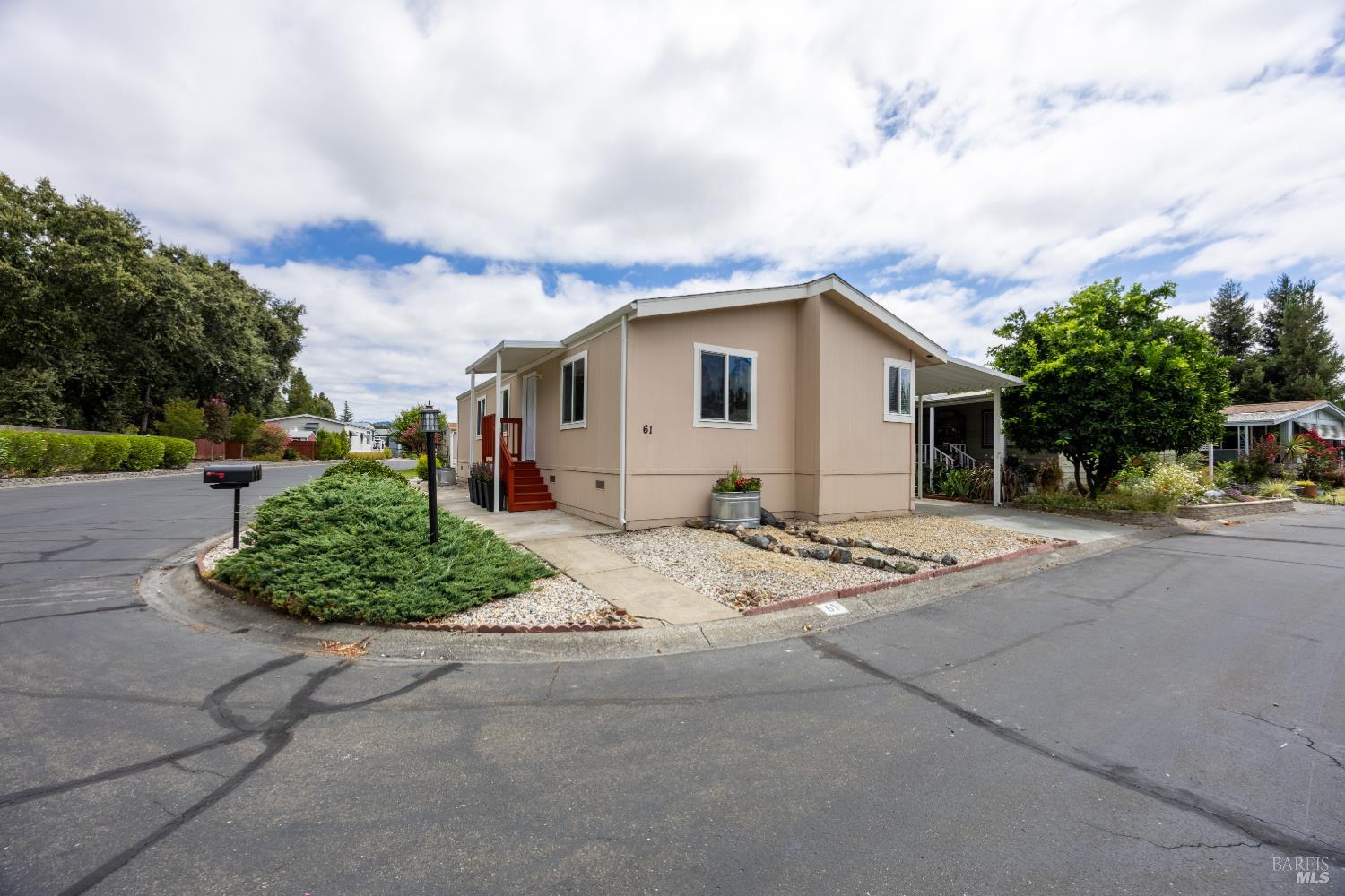 61 Shamrock Circle Santa Rosa CA 95403