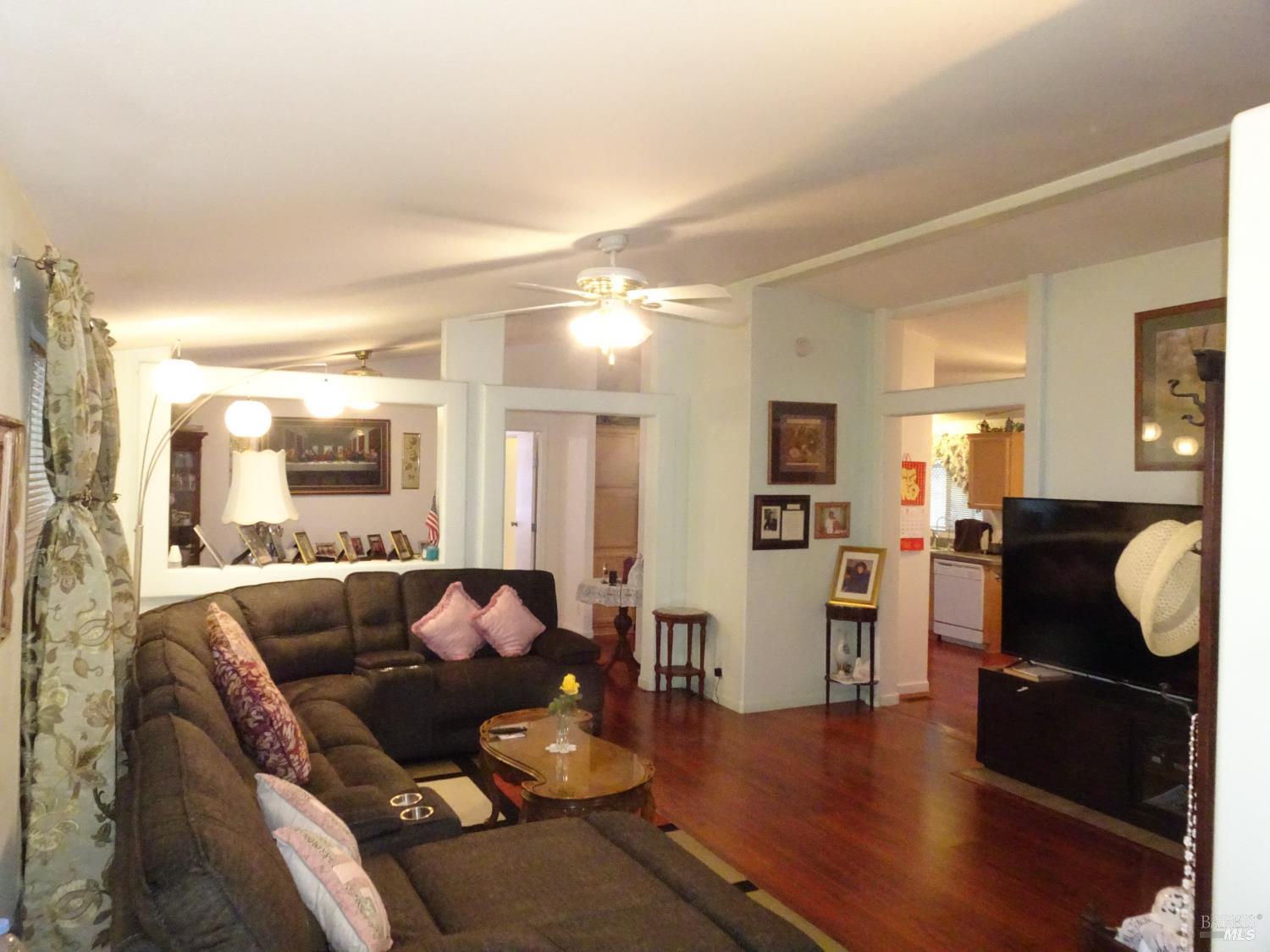 212 Valencia Drive Fairfield CA 94533