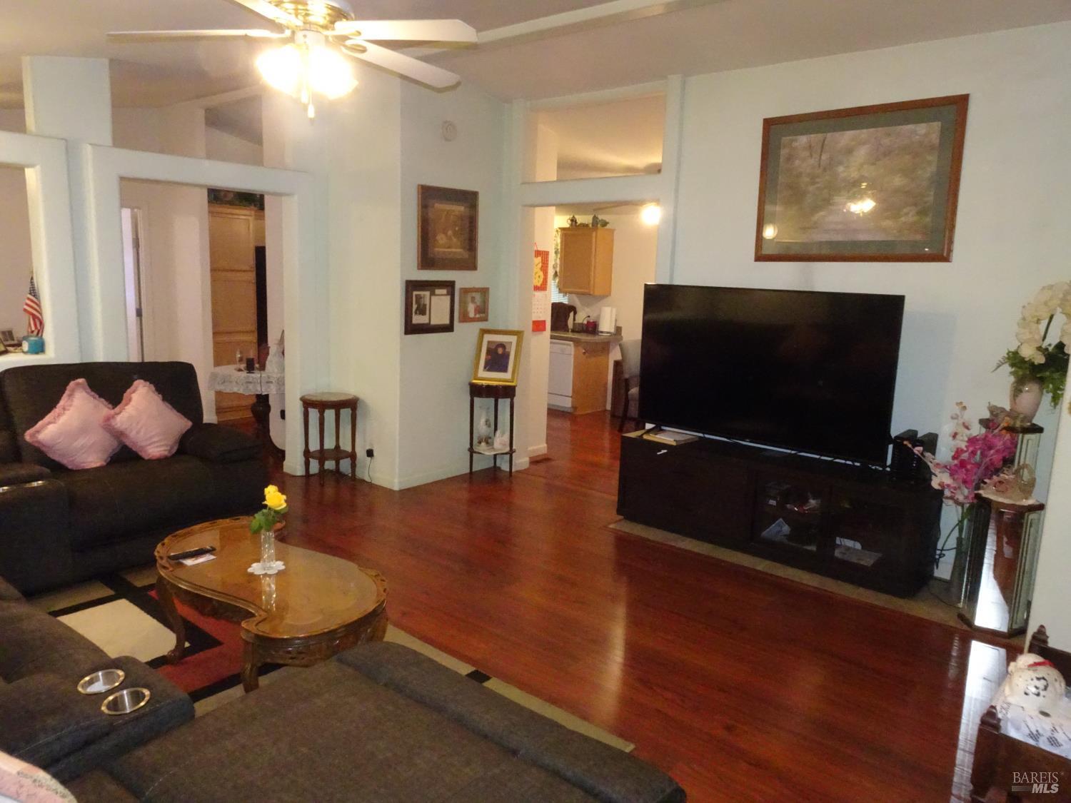 212 Valencia Drive Fairfield CA 94533