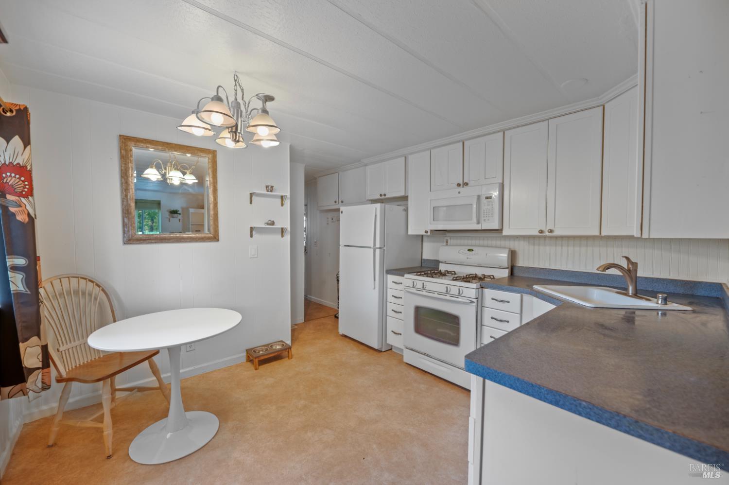 234 E Seven Flags Circle Sonoma CA 95476