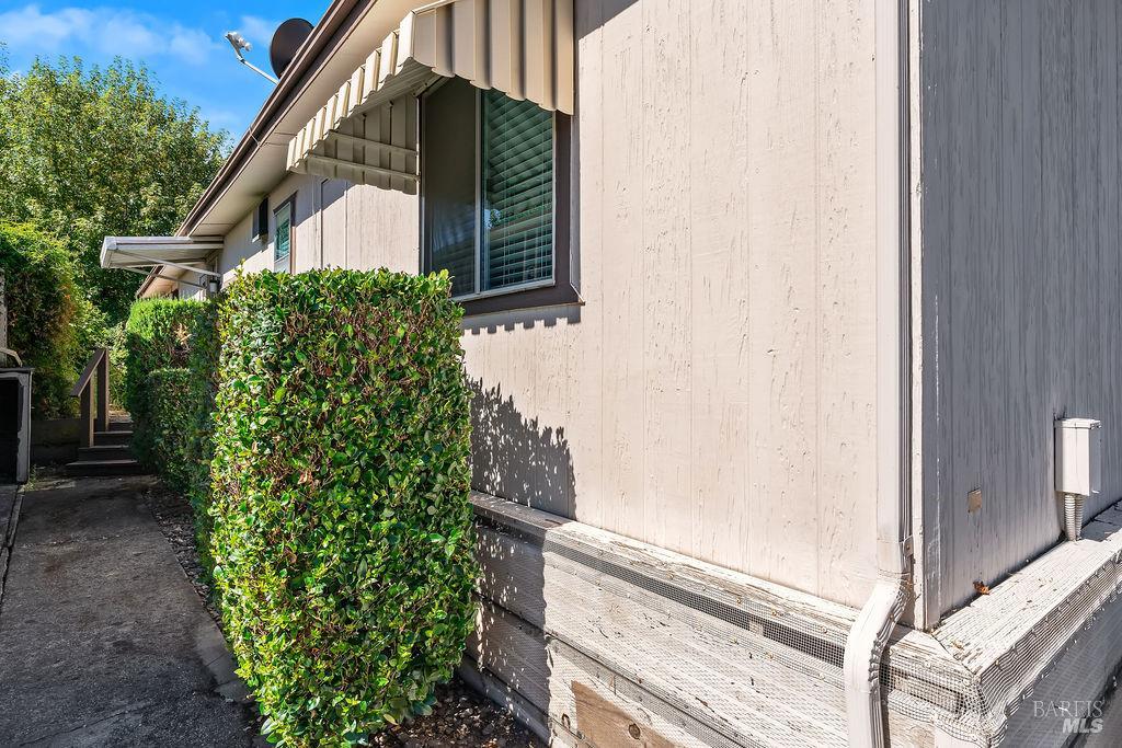105 Glenoak Court Santa Rosa CA 95409