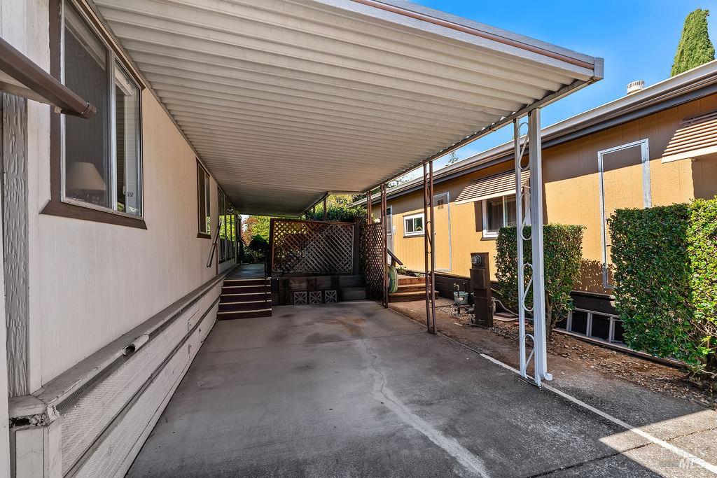 105 Glenoak Court Santa Rosa CA 95409