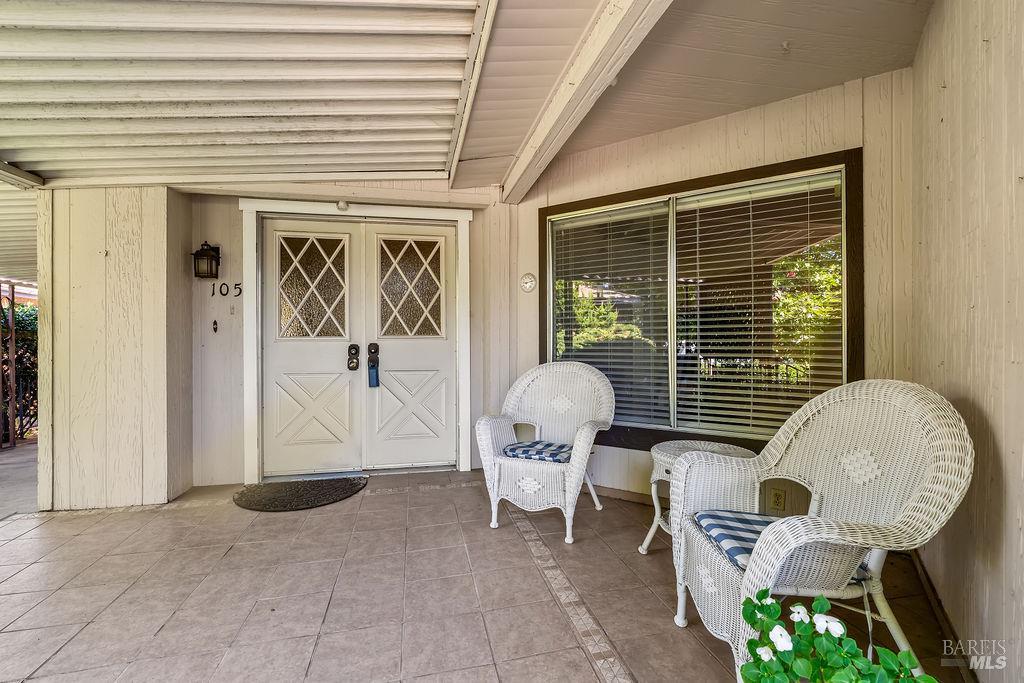 105 Glenoak Court Santa Rosa CA 95409