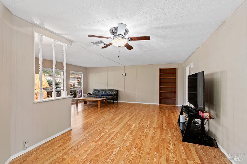 105 Glenoak Court Santa Rosa CA 95409