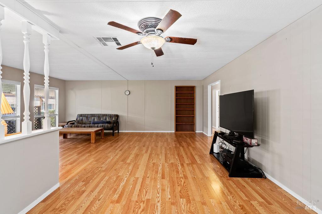 105 Glenoak Court Santa Rosa CA 95409