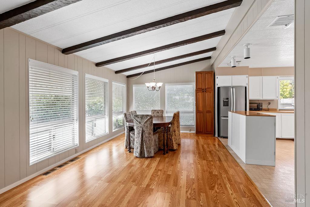 105 Glenoak Court Santa Rosa CA 95409