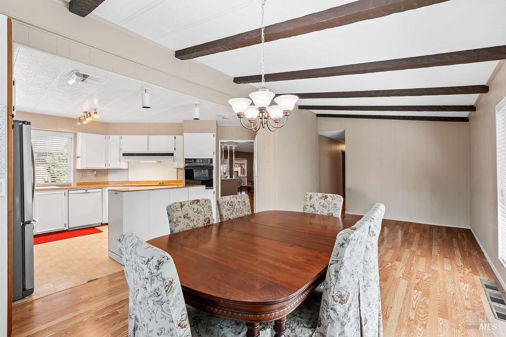 105 Glenoak Court Santa Rosa CA 95409