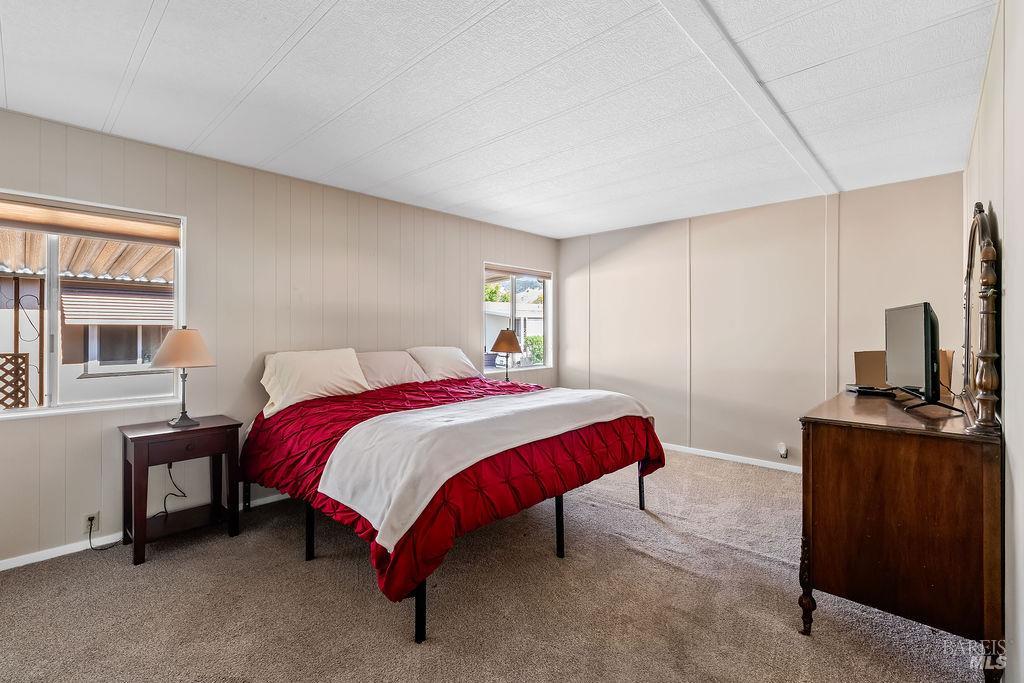 105 Glenoak Court Santa Rosa CA 95409