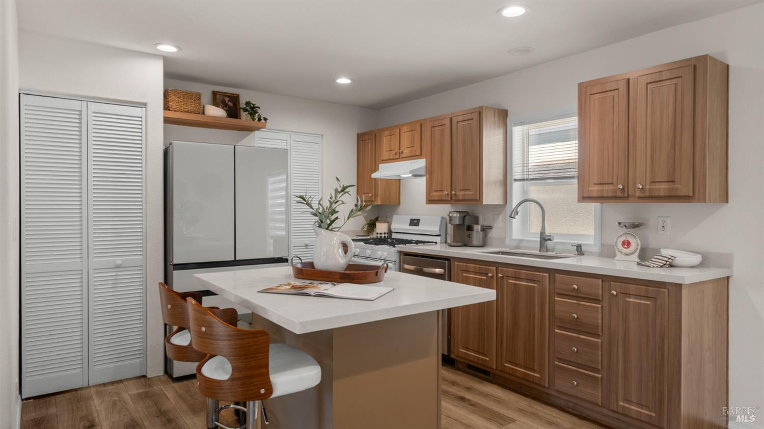 503 Vera Cruz Avenue Novato CA 94949