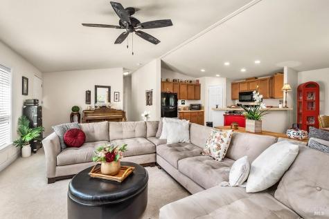814 Las Palmas Avenue Novato CA 94949