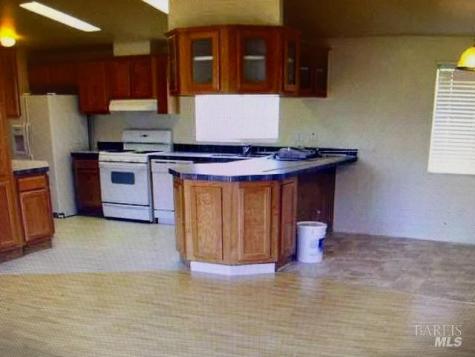 111 Church Lane Cloverdale CA 95425
