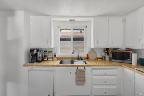 156 Westgate Circle Santa Rosa CA 95401