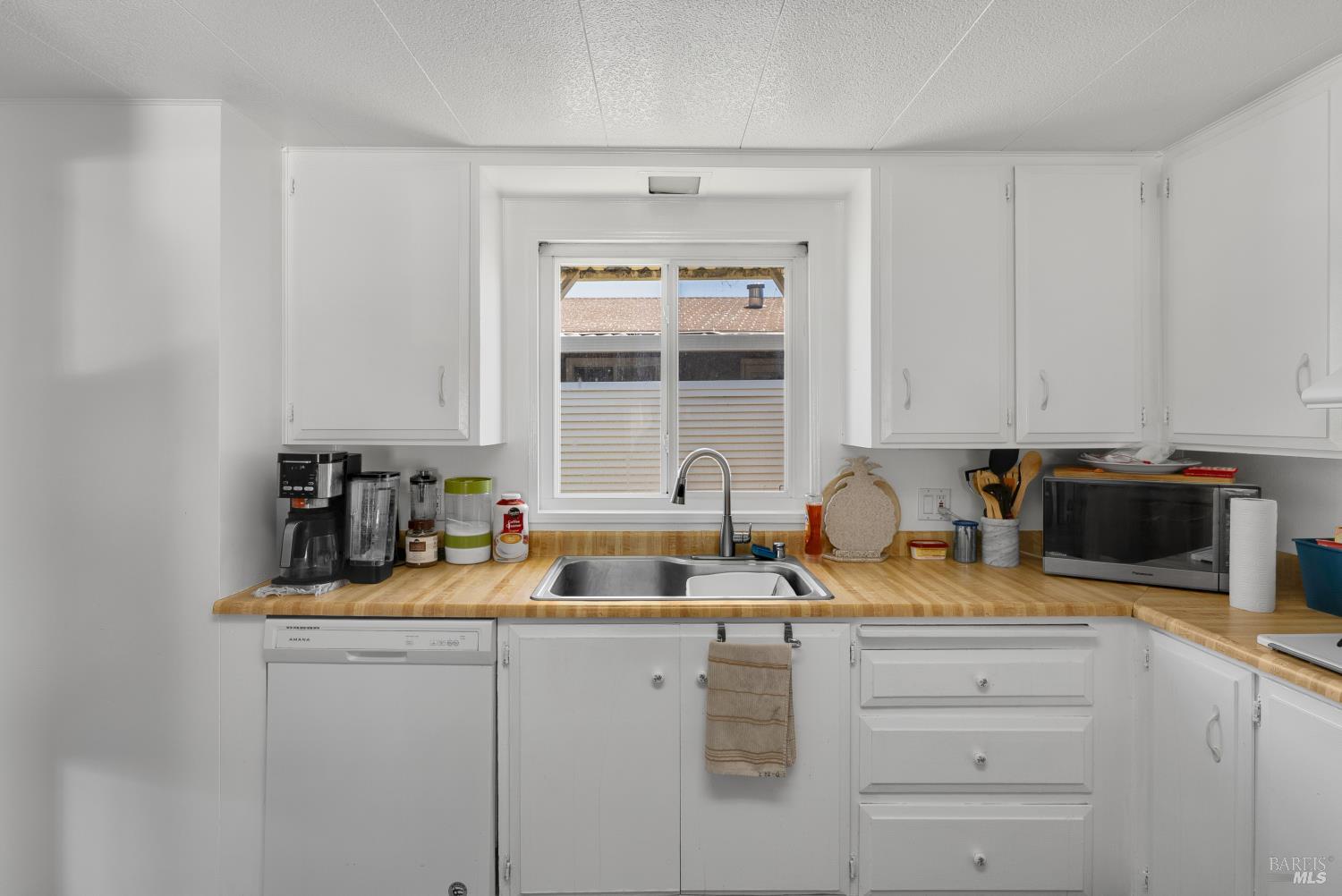 156 Westgate Circle Santa Rosa CA 95401