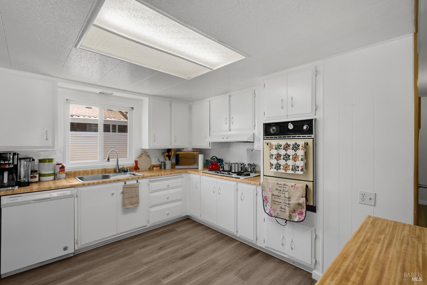 156 Westgate Circle Santa Rosa CA 95401