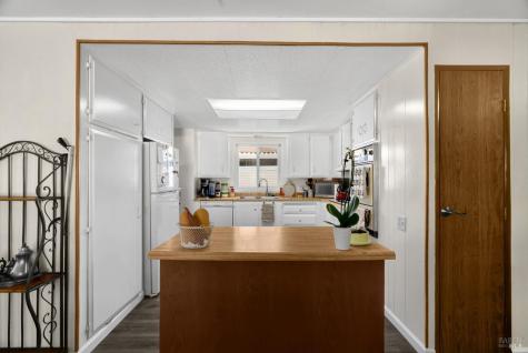 156 Westgate Circle Santa Rosa CA 95401