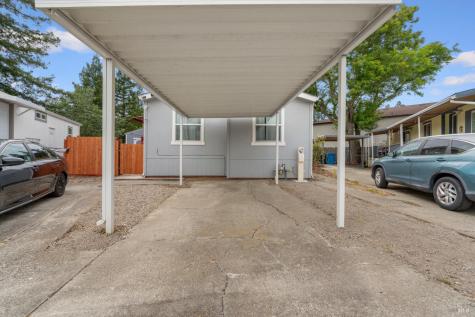 3145 Clare Avenue Santa Rosa CA 95403