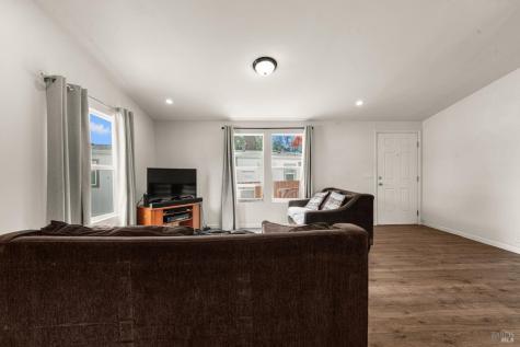 3145 Clare Avenue Santa Rosa CA 95403