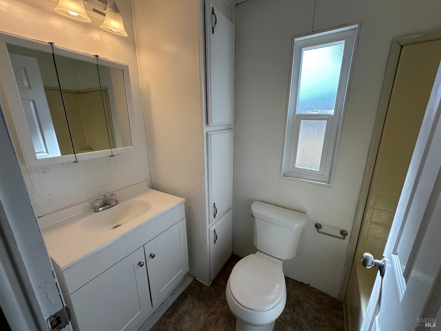 12880 4th. Street Clearlake Oaks CA 95423