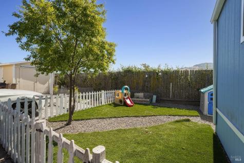 324 Pear Lane Santa Rosa CA 95407